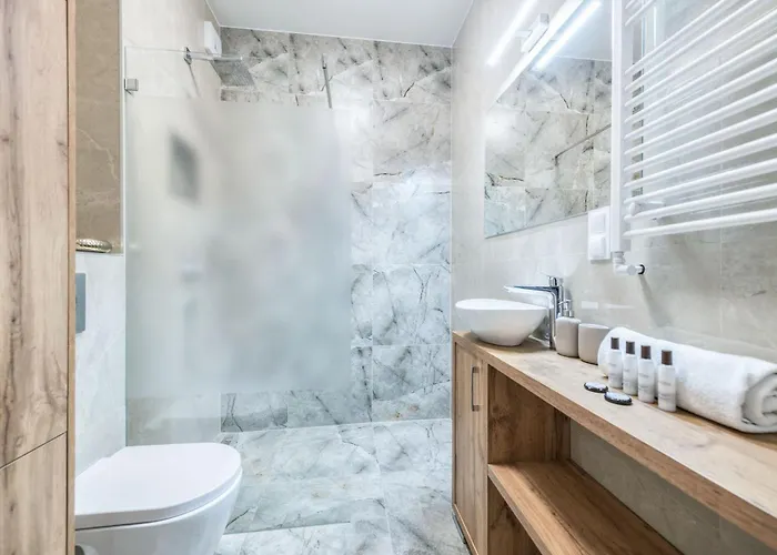 Dom & House Granaria Ii Superior On Granary Island By Renters Gdańsk